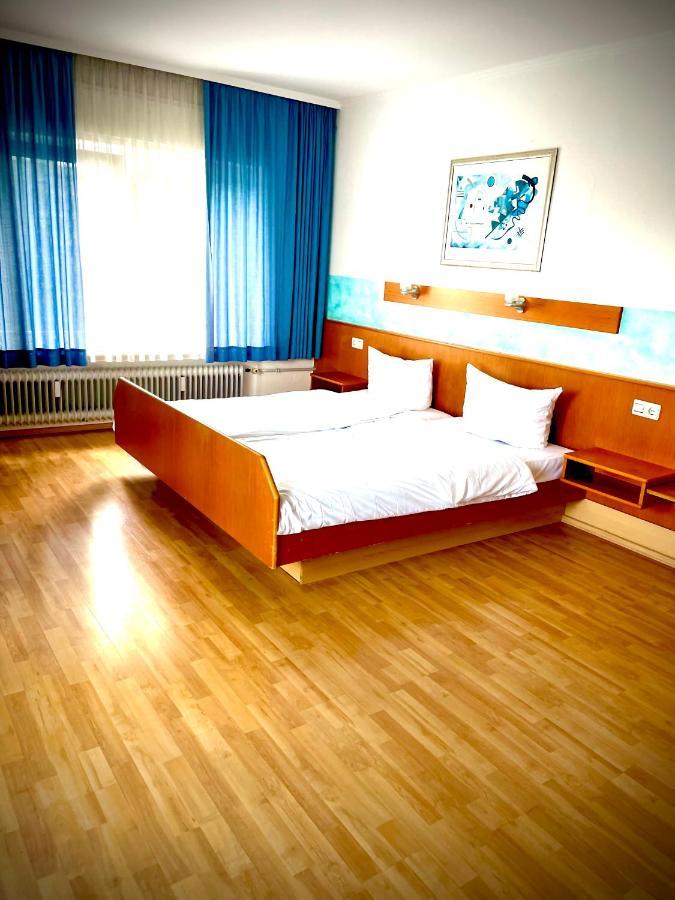 Mc Hotel 카를스루에 외부 사진